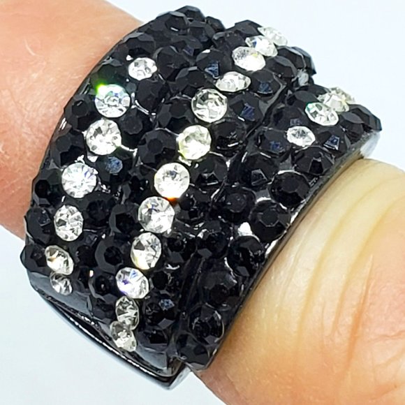 Pave' Black and Clear Rhinestone Cigar Band Fashion Stretch Ring - Picture 9 of 10